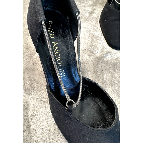 Enzo Angiolini Vintage Black Silver Chain Accent Block Heels Size 7 Y2K Office - Picture 7 of 8